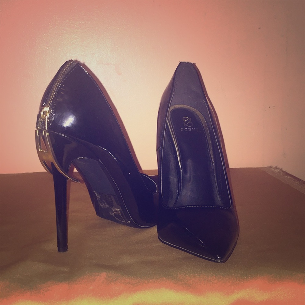 Black and Gold pumps.